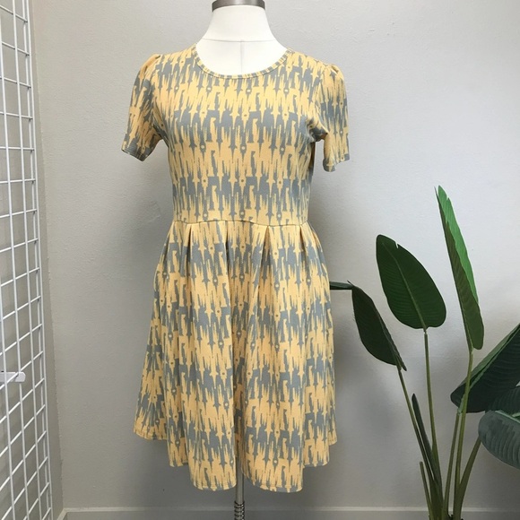 Lularoe Disney Castle Print Amelia Dress - Size 3X - Picture 1 of 3